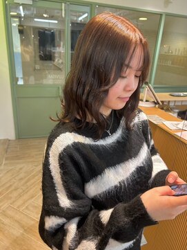 ラヴィズム(LUVISM) 顔周りレイヤー/ダブルカラー/髪質改善/ケアブリーチ万代新潟駅