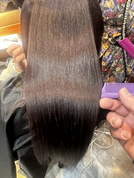 ロンド(Le Rond) 髪質改善トリートメント/ダークレッド/ココアブラウン