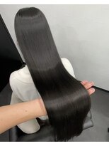 ピリオド 赤坂(Period.) ロングヘアー ダークアッシュ 縮毛矯正髪質改善 赤坂見附