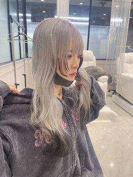 アイトーキョー 名古屋2nd(AI TOKYO) レイヤーカット/エンドカラー/ホワイト/シルバー/栄/矢場町