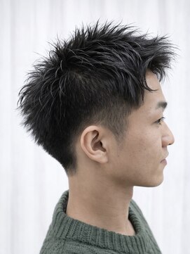 ウィロー(WILLOW) 【WILLOW京橋】刈り上げショート（中原由貴）