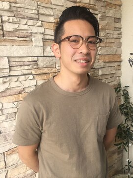 ヘア ミーツ ドレス プレローマ(HAIR meets dress pleroma) 2ブロック&立ちバング