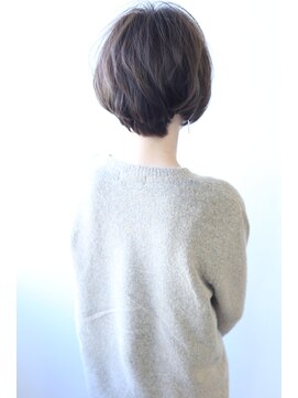 エルサ(Elsa) 【Elsa元町・三宮】大人ショート×グレージュ