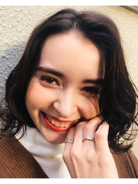 ブランコトレス 烏山店(BLANCO tres) ミディアムボブ