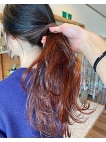 ホワイト(WHITE HAIR@NICOLA)&nbsp;ピンク×オレンジのグラデーションカラー