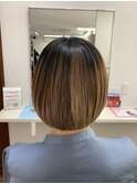 丸みが可愛いミニボブ