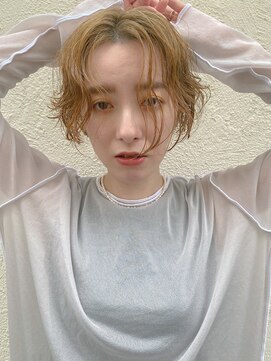 アメリ(AMELIE) beigeミニボブ