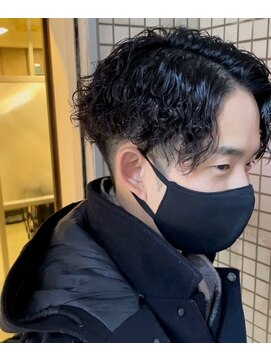 ネクサスアンドコー 錦糸町店(NEXUS&Co.) ツイストスパイラルツーブロック刈上げ[錦糸町]<理容室>[Men's]