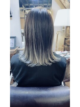 アックスピュア(axe pure) 似合わせカット×バレイヤージュ風ハイライトカラー★