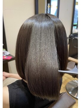 ジェントラ(Jentra) 美髪サロンが作ったツヤとまとまりのトリートメント