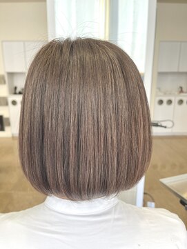 レッド(ReD) ハイライト 白髪ぼかし 金沢 野々市 小松 松任