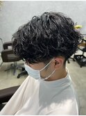 波巻きパーマセンターパートツイストパーマメンズマッシュパーマ