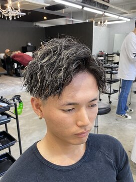 エデアンホンテン メンズサロン(EDEAN 本店 （旧：EDEAN 上通）) 熊本ツイスパ　メッシュ　メンズカット