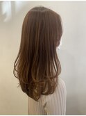 ピンクベージュ×レイヤーカット