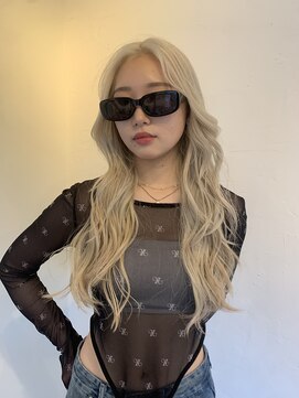 ラボ(Ravo) ホワイトブロンド