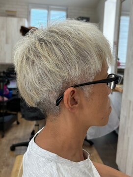 スカイ(SKY) ショートスタイル/刈り上げ/ベリーショート