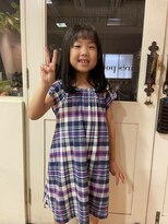 アウリンコ(aurinco) ナチュラル肩下ロング