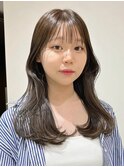 ミディアムロングレイヤーカット顔まわりくびれ韓国ヘア心斎橋