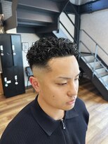 ティグレ(TIGRE) スキンフェード×パーマ