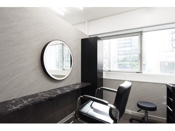 【全席完全個室/シェアサロン】FRAME+spa&hair room なんば駅前店【フレームプラス】