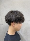 メンズマッシュ縦落ちスパイラルパーマセンターパート