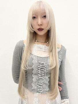 ココ 原宿(KOKO) ブロンド小顔レイヤーカットオリーブグレーココアベージュ