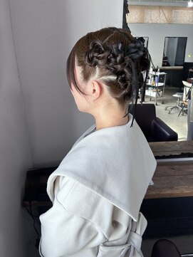 ロティー(loty) ヘアセット カチモリ ツインアレンジ 10代20代