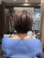 ハピネス クローバー 八木店(Happiness CLOVER) 大人の美しいグレイヘア脱白髪染め30代40代50代60代