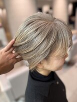 ステア ケース(stair case) リタッチのみで白髪ぼかしのメンテナンス 白髪が多い方向け