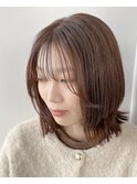 シアベージュ