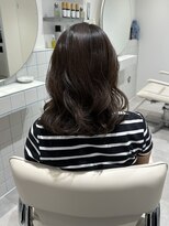 スーズ(sooze) ミディアム_くびれパーマ_コテ巻き風パーマ