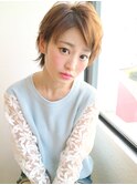 外国人風ハイトーン☆斜めバングマニッシュショート