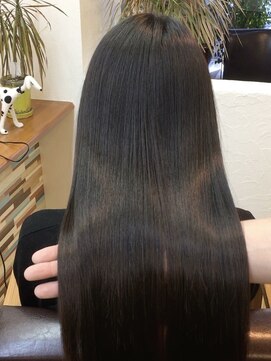 デザインケアアムリット(Design Care Amrit) 大人女性人気No.1髪質改善ストレート