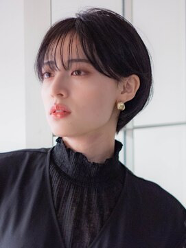 サーカス バイ ビュートリアム 青山(CIRCUS by BEAUTRIUM) ショートボブ 大人可愛い 美シルエット 青山 表参道 30代40代