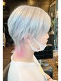 ヘアーラウンジ アルテ(hair lounge arte)&nbsp;White×pink ウルフスタイル　ハイトーンカラーお任せください！