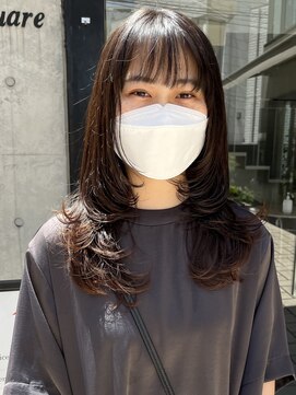 アクアオモテサンドウ(ACQUA omotesando) △大人可愛いレイヤーカットウルフカットロングヘアぱっつん前髪