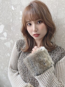 ルイマダーナ 栄店(LOUIMADNA) 韓国風クビレミディ