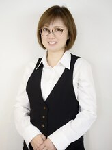 ももいろかぶとむし 中夲 恵美