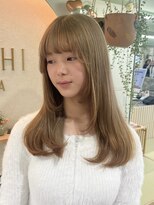 ハチ(HACHI)&nbsp;ブリーチの残留に合わせてベージュカラー