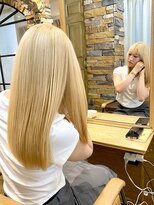 アロマ ヘアー ルーム 新宿3号店(AROMA hair room) 小顔カットと抜きっぱなしケアブリーチダブルカラー☆イメチェン