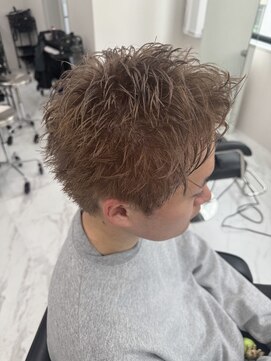 ハイプ 三宮(HYPE) ジェットモヒカン/アップバング/スパイキーショート/メンズ