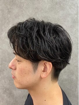 メンズ美容室 タカミ フェザーパーマ