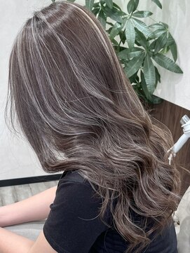 ベルヘアーデザイン 堺東(Belle hair Design) コントラストハイライト/レイヤーカット/外国人風/堺東