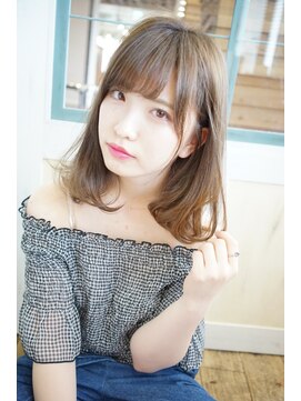 リシェル(RICHEL) ミディアムヘア　小顔ヘア