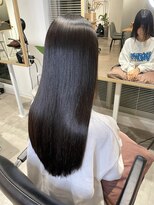 シキ 戸塚(Shiki.) 着物ヘア/大人ガーリー/ダークアッシュ/似合わせカット/戸塚