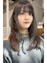 フィルムス 田町芝浦(FILMS) 黒髪/クラゲヘアー/オリーブグレー/小顔/ココアベージュ/田町