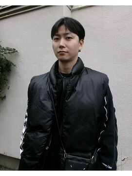 ヒントステーション(HINTSTATION) 〈浅草 半個室〉 センターパート/ナチュラル