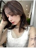 【MOMONE】顔周りカットくびれミディくびれレイヤーグレージュ