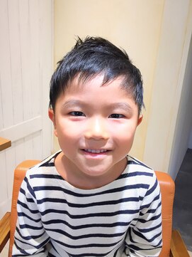 ヘアースタジオ ランプ 浦安(Hair Studio Lamp) ツーブロキッズショート