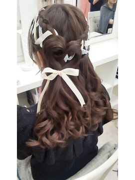ヘアーメイク ティアラ(Hair make Tiara) リボン×ハートヘア☆+゜
